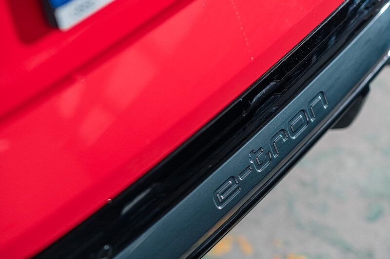 Audi Q8 Sportback e-tron